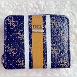 Brand new! Guess wallet